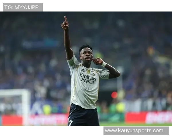 阿隆索称姆巴佩与维尼修斯默契十足居莱尔与贝林厄姆完美契合