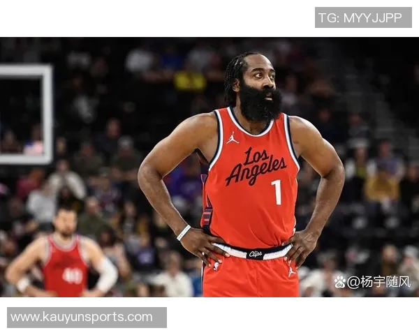 哈登与小卡同场256分钟快船展现强大实力净胜对手103分