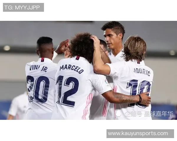 莱万因腿筋不适缺席国王杯客场比赛训练将缺阵