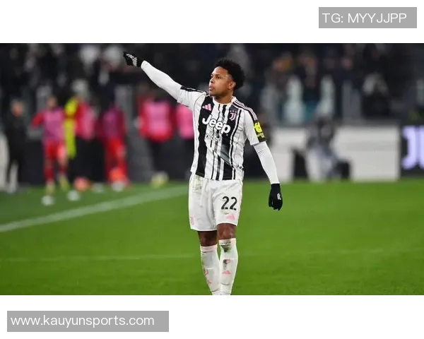 意大利媒体报道图多尔信任麦肯尼续约后将继续重用他