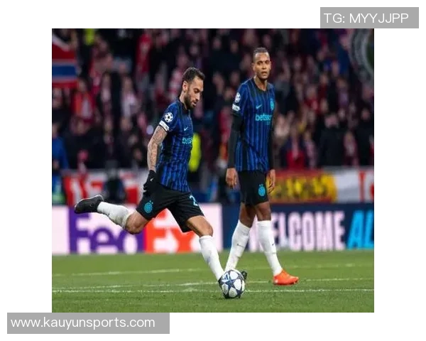 恰尔汗奥卢小腿肌肉疲劳情况稳定俱乐部谨慎应对伤情 恰尔汗奥卢小腿肌肉疲劳情况稳定俱乐部谨慎应对伤情