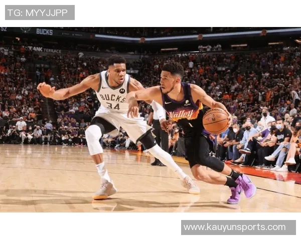 阿伦赛前自信满满预感投篮顺利在场上全力以赴展现跑位技巧